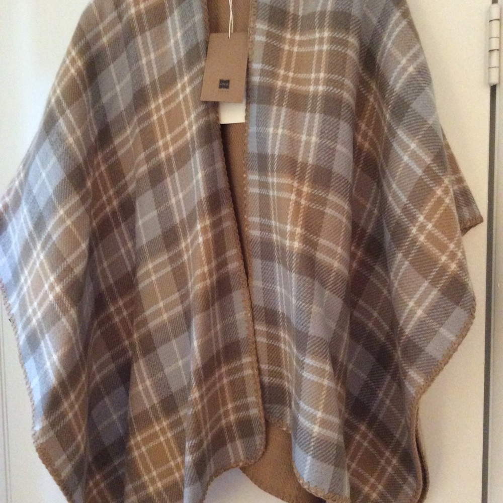 - Poncho Wrap Scarf